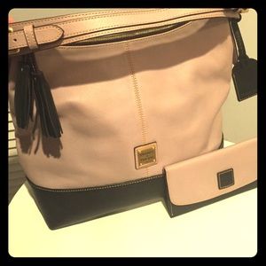 Dooney & Bourke shoulder bag n wallet